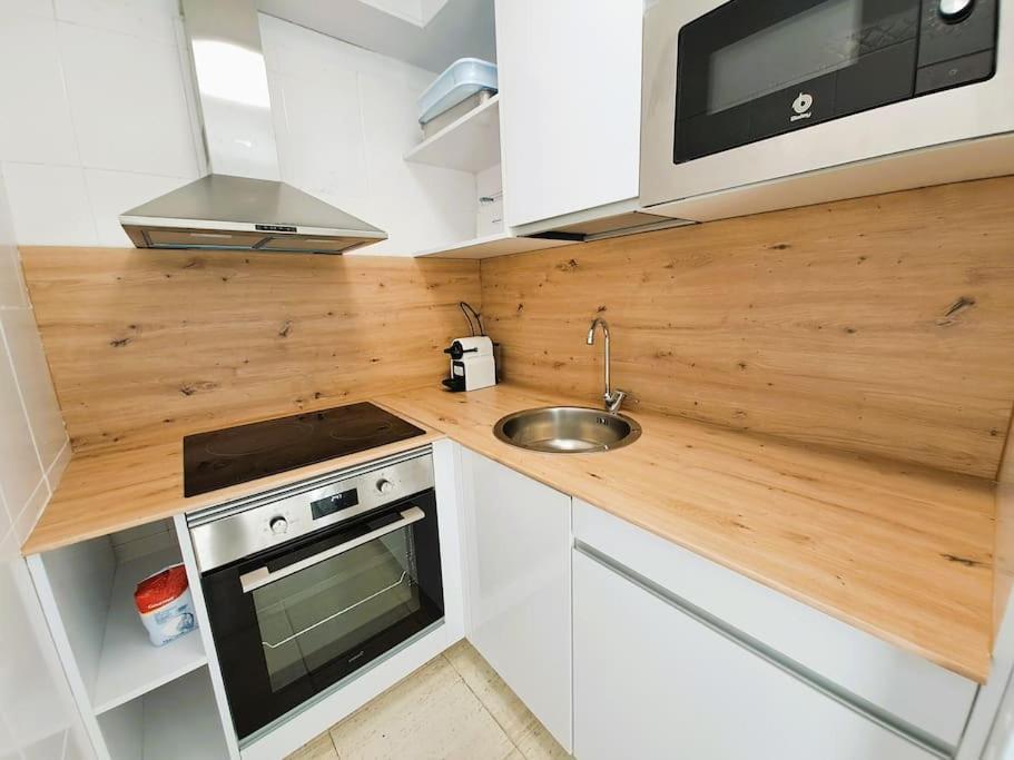 Apartamento 1A Linea De Mar エンプリアブラバ エクステリア 写真
